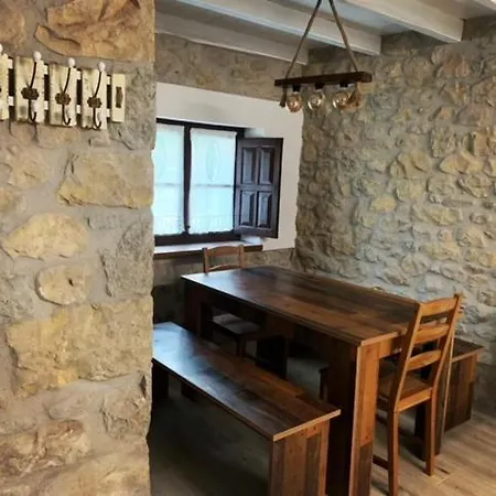 Holiday home El Rubiu La Tita *